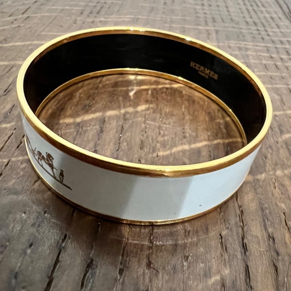 Hermes gold bangle - Picture 3 of 5